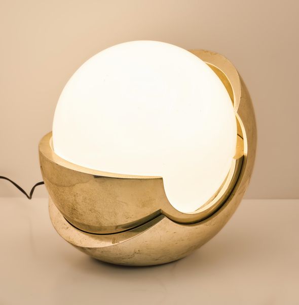 Giacomo Benevelli : Lampada da tavolo mod. Roto  - Asta Design Properties - Associazione Nazionale - Case d'Asta italiane