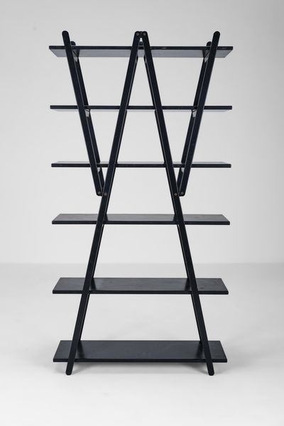 VICO MAGISTRETTI : Libreria mod. Nuvola Rossa  - Asta Design Properties - Associazione Nazionale - Case d'Asta italiane