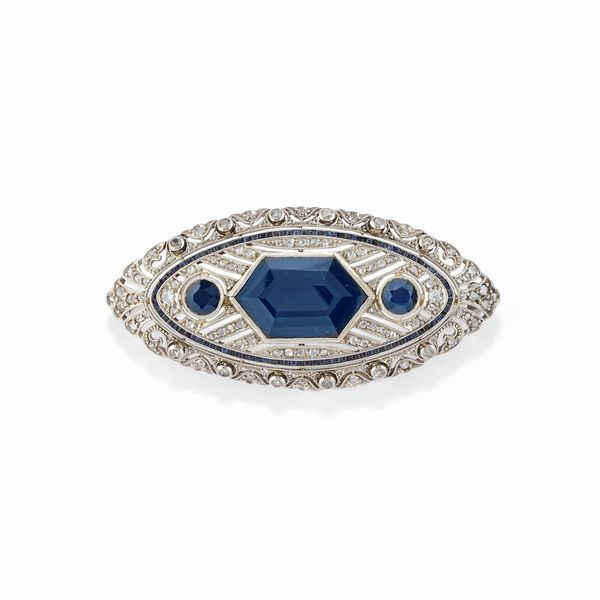 Spilla  - Asta Gioielli - Associazione Nazionale - Case d'Asta italiane