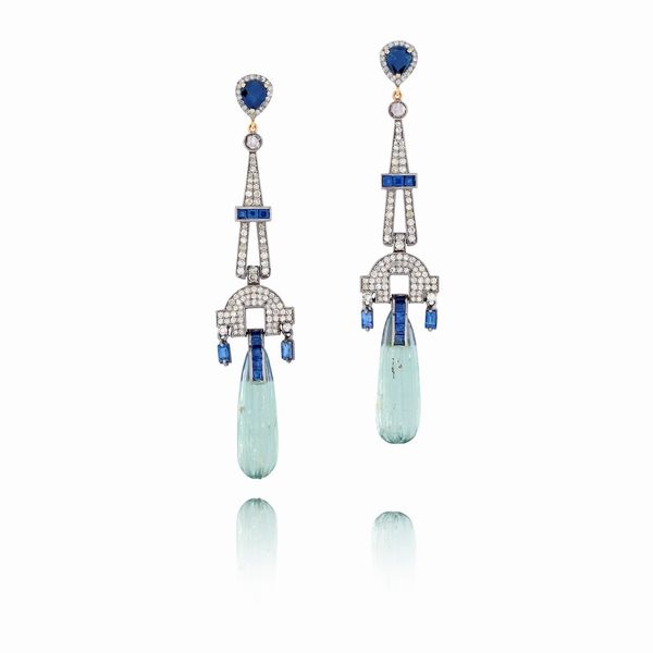 Orecchini pendenti con acquamarine  - Asta Gioielli - Associazione Nazionale - Case d'Asta italiane