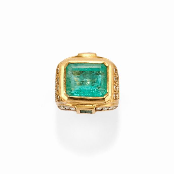 Anello con smeraldo  - Asta Gioielli - Associazione Nazionale - Case d'Asta italiane