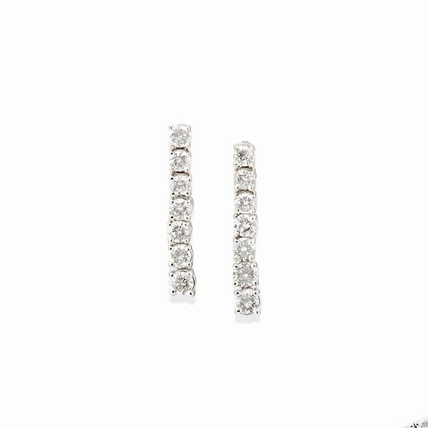 Orecchini con diamanti  - Asta Gioielli - Associazione Nazionale - Case d'Asta italiane