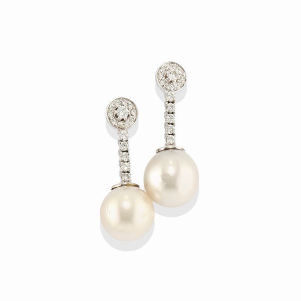 Orecchini pendenti con perle  - Asta Gioielli - Associazione Nazionale - Case d'Asta italiane