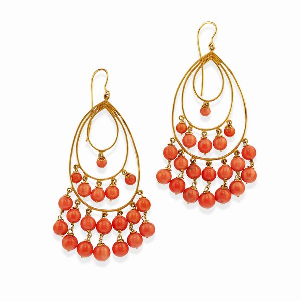 Orecchini con corallo  - Asta Gioielli - Associazione Nazionale - Case d'Asta italiane