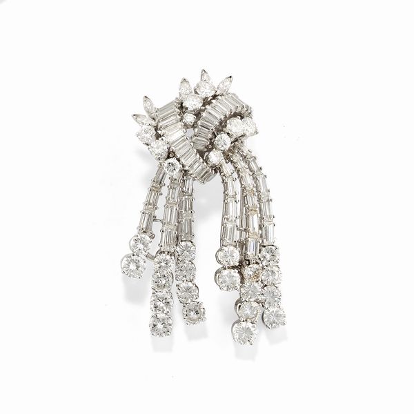 Stern : Spilla  - Asta Gioielli - Associazione Nazionale - Case d'Asta italiane