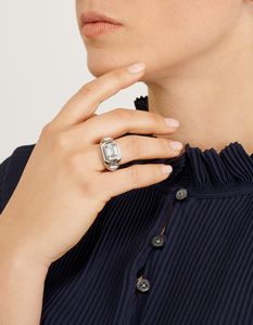 Anello con diamanti  - Asta Gioielli - Associazione Nazionale - Case d'Asta italiane