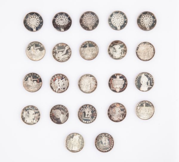 Lotto di 22 medaglie marenghi del sole in argento 925/000  - Asta Numismatica: Monete, Medaglie e Carta Moneta - Associazione Nazionale - Case d'Asta italiane