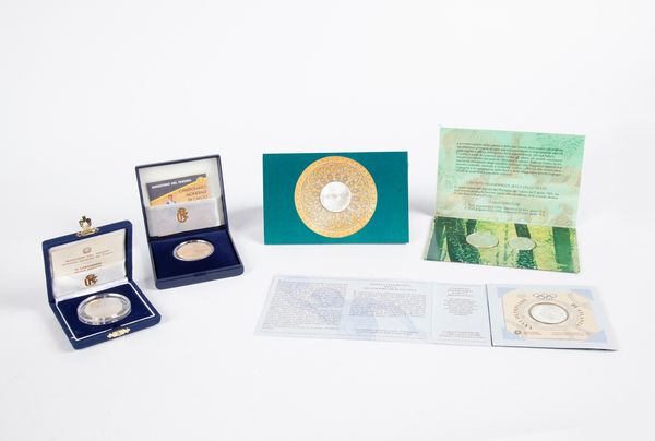 Lotto: 10.000 Lire 1998, 5.000 Lire 1995 e 1997, 1.000 Lire 1996, 500 Lire e 200 Lire 1991 Repubblica Italiana  - Asta Numismatica: Monete, Medaglie e Carta Moneta - Associazione Nazionale - Case d'Asta italiane