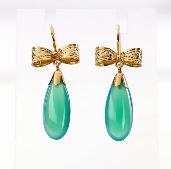 Orecchini in oro e crisoprasio  - Asta Fine Jewels and Watches - Associazione Nazionale - Case d'Asta italiane