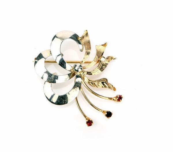 Spilla in oro e pietre  - Asta Fine Jewels and Watches - Associazione Nazionale - Case d'Asta italiane