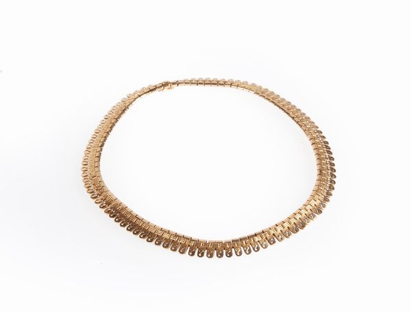 Girocollo anni '40 in oro giallo  - Asta Fine Jewels and Watches - Associazione Nazionale - Case d'Asta italiane