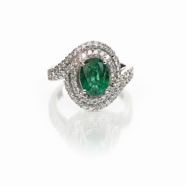 Anello in oro smeraldo e brillanti  - Asta Fine Jewels and Watches - Associazione Nazionale - Case d'Asta italiane