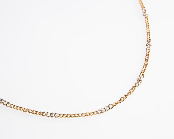 Pomellato - lunga catena in oro giallo e bianco  - Asta Fine Jewels and Watches - Associazione Nazionale - Case d'Asta italiane