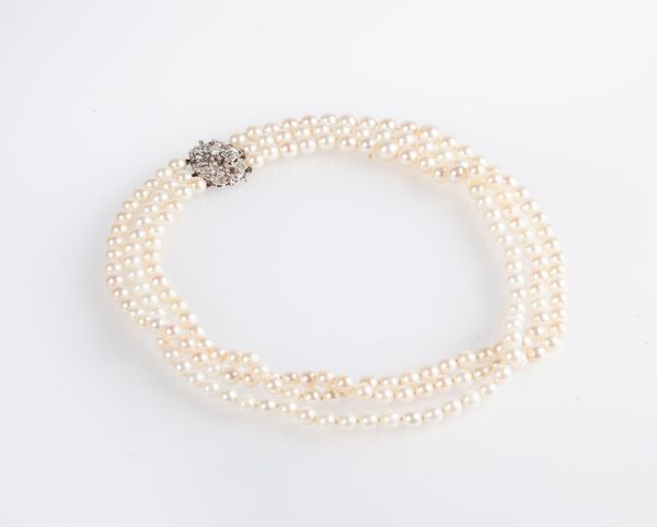 Collana di perle oro e brillanti  - Asta Fine Jewels and Watches - Associazione Nazionale - Case d'Asta italiane