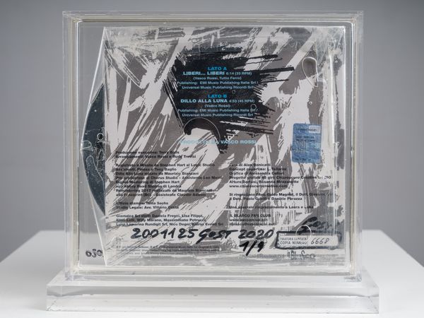 GOST GIORGIO (n. 1962) : Disco 45 giri con resina.  - Asta Asta 407 | ARTE MODERNA E CONTEMPORANEA Virtuale - Associazione Nazionale - Case d'Asta italiane