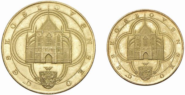 CECOSLOVACCHIA. REPUBBLICA SOCIALISTA (1960-1990). ZECCA DI KREMNITZ. SET DI DUE MONETE IN ORO (2 E 4 DUCATI 1972) DELLA SERIE “KUTNÀ HORA” IN ASTUCCIO ORIGINALE DI LEGNO CON INCISIONI IN ORO  - Asta MEDAGLIE DI VENEZIA. MONETE E MEDAGLIE IN ORO ESTERE - Associazione Nazionale - Case d'Asta italiane