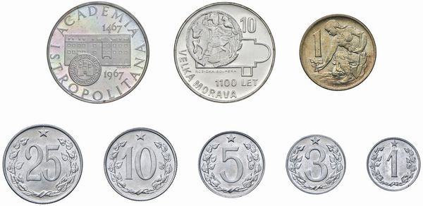 CECOSLOVACCHIA. REPUBBLICA SOCIALISTA (1960-1990). ZECCA DI KREMNITZ. SET COMPLETO DI OTTO VALORI (10 CORONE 1966 VELKA MORAVA, 10 CORONE 1967 ACADEMIA ISTROPOLITANA, 1 HAL 1962, 1 HAL 1969, 3 HAL 1963, 5 HAL 1967, 10 HAL 1969, 25 HAL 1963) IN ASTUCCIO ORIGINALE  - Asta MEDAGLIE DI VENEZIA. MONETE E MEDAGLIE IN ORO ESTERE - Associazione Nazionale - Case d'Asta italiane