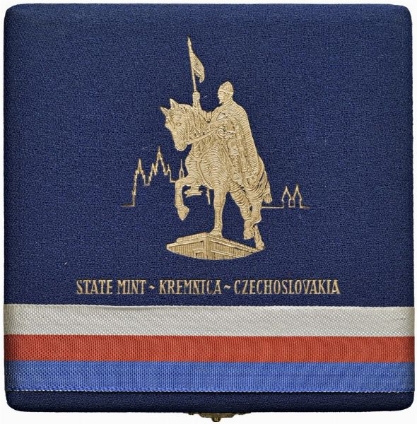 CECOSLOVACCHIA. REPUBBLICA SOCIALISTA (1960-1990). ZECCA DI KREMNITZ. SET COMPOSTO DA QUATTRO MONETE IN ORO E ARGENTO (10 E 5 DUCATI 1968) DELLA SERIE &ldquo;DUCATI DI PRAGA&rdquo; IN ASTUCCIO ORIGINALE E CERTIFICATO DI EMISSIONE N. 937  - Asta MEDAGLIE DI VENEZIA. MONETE E MEDAGLIE IN ORO ESTERE - Associazione Nazionale - Case d'Asta italiane