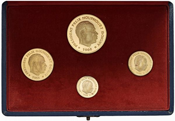 COSTA D’AVORIO. REPUBBLICA (DAL 1960). SERIE COMPLETA DI QUATTRO VALORI IN ORO 900 (10, 25, 50 E 100 FRANCHI 1966) IN ASTUCCIO ORIGINALE E CERTIFICATO DI EMISSIONE N. 131  - Asta MEDAGLIE DI VENEZIA. MONETE E MEDAGLIE IN ORO ESTERE - Associazione Nazionale - Case d'Asta italiane