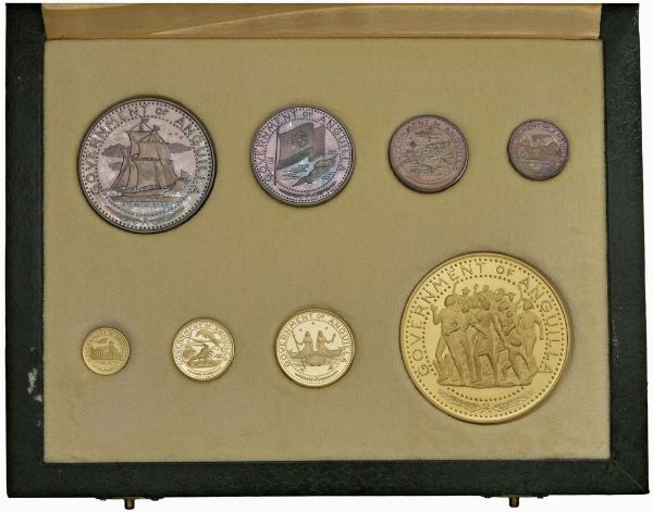 ANGUILLA. TERRITORIO BRITANNICO D’OLTREMARE DAL 1962. PROOF SET 1968 DI OTTO MONETE (100, 20, 10 E 5 DOLLARI IN ORO 900; 4, 2, 1 E ½ IN ARGENTO 1.000). IN ASTUCCIO ORIGINALE E CERTIFICATO DI EMISSIONE N. 81  - Asta MEDAGLIE DI VENEZIA. MONETE E MEDAGLIE IN ORO ESTERE - Associazione Nazionale - Case d'Asta italiane
