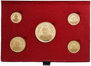 BURUNDI. REPUBBLICA (DAL 1966). SERIE COMPLETA DI CINQUE VALORI IN ORO 900 (100, 50, 25, 20 E 10 FRANCHI 1967) IN ASTUCCIO ORIGINALE E CERTIFICATO DI EMISSIONE N. 53  - Asta MEDAGLIE DI VENEZIA. MONETE E MEDAGLIE IN ORO ESTERE - Associazione Nazionale - Case d'Asta italiane