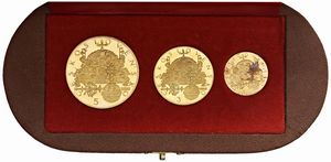 CECOSLOVACCHIA. REPUBBLICA SOCIALISTA (1960-1990). ZECCA DI KREMNITZ. SET DI TRE MONETE IN ORO (1, 3 E 5 DUCATI 1973) DELLA SERIE “THESAURUS SANCTI VENCESLAI” IN ASTUCCIO ORIGINALE E CERTIFICATO DI EMISSIONE. SERIE NUMERATA 266 SU UNA TIRATURA DI 500 ESEMPLARI  - Asta MEDAGLIE DI VENEZIA. MONETE E MEDAGLIE IN ORO ESTERE - Associazione Nazionale - Case d'Asta italiane