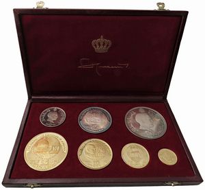 GIORDANIA. HUSSEIN II (1952-1999). SERIE COMPLETA DI SETTE VALORI (25, 10, 5 E 2 DINARI IN ORO; 1, ½, ¾ DINARI IN ARGENTO) 1969 IN ASTUCCIO ORIGINALE  - Asta MEDAGLIE DI VENEZIA. MONETE E MEDAGLIE IN ORO ESTERE - Associazione Nazionale - Case d'Asta italiane