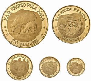 LESOTHO. MOSHOESHOE II (1966-1990). SET COMPLETO DI CINQUE MONETE D’ORO 916 A CORSO LEGALE (20, 10, 4, 2, 1 MALOTI 1969) IN ASTUCCIO ORIGINALE E CERTIFICATO DI EMISSIONE N. 144  - Asta MEDAGLIE DI VENEZIA. MONETE E MEDAGLIE IN ORO ESTERE - Associazione Nazionale - Case d'Asta italiane