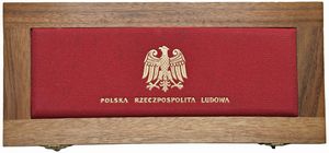 POLONIA. REPUBBLICA POPOLARE (1952-1989). SET DI CINQUE MONETE 1966 (20 E 10 ZLOTY IN ORO; TRE ESEMPLARI DA 100 ZLOTY IN ARGENTO) IN ASTUCCIO ORIGINALE. PRESENTI TRA GLI ARGENTI DUE ESEMPLARI “PROVA” CON BELLA PATINA IRIDESCENTE  - Asta MEDAGLIE DI VENEZIA. MONETE E MEDAGLIE IN ORO ESTERE - Associazione Nazionale - Case d'Asta italiane