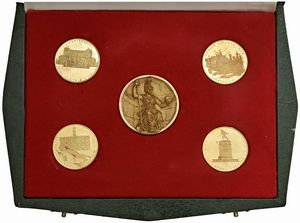 CINQUE MEDAGLIE IN ORO 750 PER IL CENTENARIO DI ROMA CAPITALE (1870-1970) OPUS CATTANEO. IN ASTUCCIO ORIGINALE E CERTIFICATO DI EMISSIONE  - Asta MEDAGLIE DI VENEZIA. MONETE E MEDAGLIE IN ORO ESTERE - Associazione Nazionale - Case d'Asta italiane