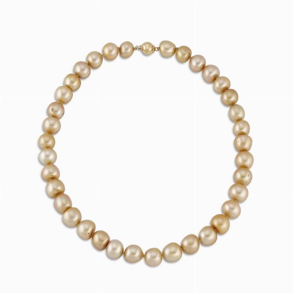 COLLANA DI PERLE SOUTH SEA GOLD  - Asta Gioielli - Associazione Nazionale - Case d'Asta italiane