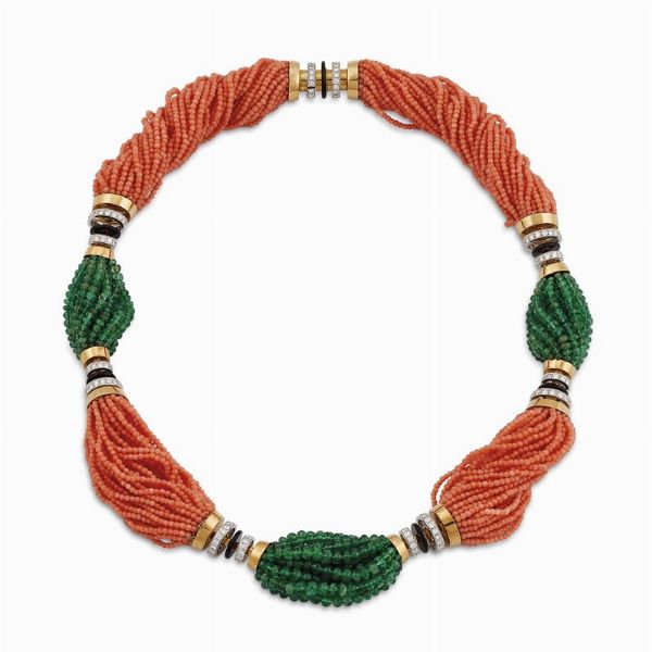 SCAVIA COLLANA DI CORALLI ROSA E SMERALDI  - Asta Gioielli - Associazione Nazionale - Case d'Asta italiane