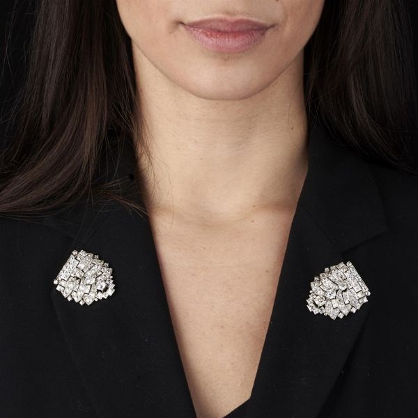 SPILLA A FIOCCO CON DIAMANTI  - Asta Gioielli - Associazione Nazionale - Case d'Asta italiane