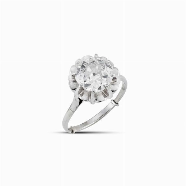 ANELLO CON DIAMANTE  - Asta Gioielli - Associazione Nazionale - Case d'Asta italiane