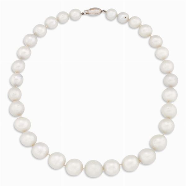 COLLANA DI PERLE SOUTH SEA  - Asta Gioielli - Associazione Nazionale - Case d'Asta italiane