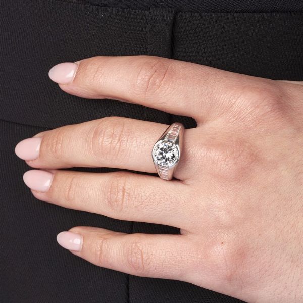 ANELLO CON DIAMANTI  - Asta Gioielli - Associazione Nazionale - Case d'Asta italiane