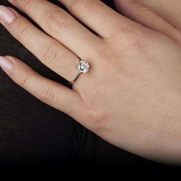 ANELLO SOLITARIO  - Asta Gioielli - Associazione Nazionale - Case d'Asta italiane