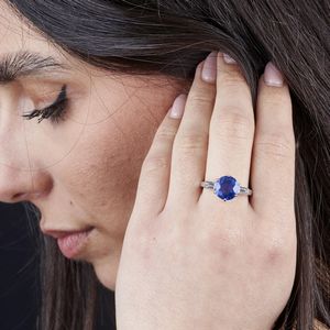 bulgari : BULGARI ANELLO CON ZAFFIRO BIRMANO E DIAMANTI  - Asta Gioielli - Associazione Nazionale - Case d'Asta italiane