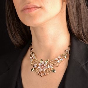 TIFFANY & CO : TIFFANY & CO. COLLANA A FORMA DI TRALCIO FIORITO  - Asta Gioielli - Associazione Nazionale - Case d'Asta italiane