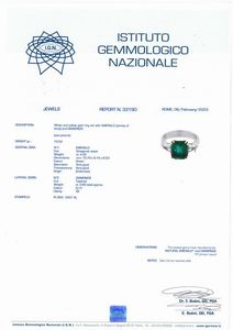 ANELLO CON SMERALDO COLOMBIANO E DIAMANTI  - Asta Gioielli - Associazione Nazionale - Case d'Asta italiane