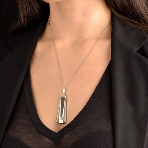 COLLANA CON PENDENTE  - Asta Gioielli - Associazione Nazionale - Case d'Asta italiane