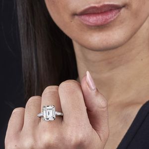 ANELLO CON DIAMANTI  - Asta Gioielli - Associazione Nazionale - Case d'Asta italiane