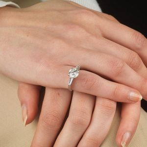 ANELLO CON DIAMANTI  - Asta Gioielli - Associazione Nazionale - Case d'Asta italiane