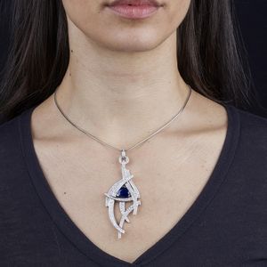 MASSONI COLLANA CON ZAFFIRO E DIAMANTI  - Asta Gioielli - Associazione Nazionale - Case d'Asta italiane