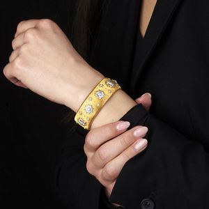 BUCCELLATI : BUCCELLATI BRACCIALE RIGIDO CON DIAMANTI  - Asta Gioielli - Associazione Nazionale - Case d'Asta italiane