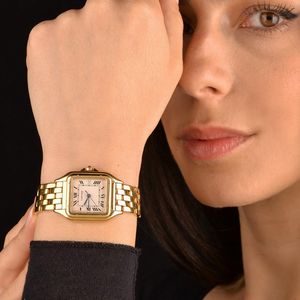 CARTIER : CARTIER PANTHERE IN ORO GIALLO MISURA GRANDE  - Asta Gioielli - Associazione Nazionale - Case d'Asta italiane