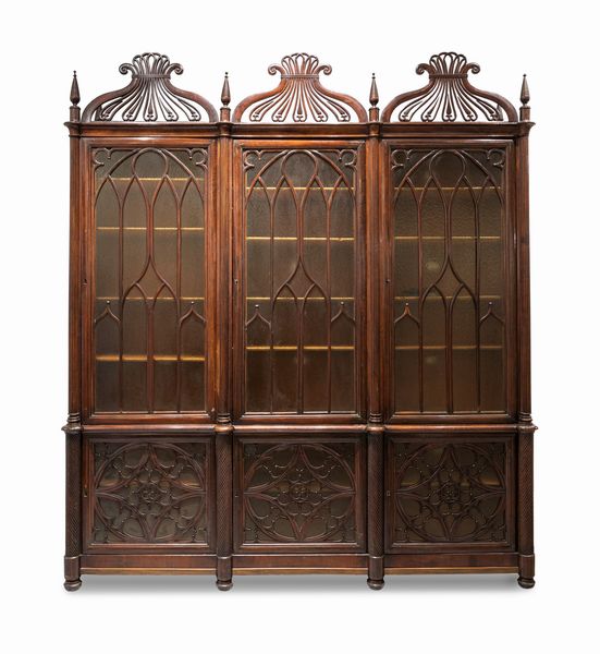 Libreria in stile neogotico in legno di mogano. Toscana/Genova met� secolo XIX  - Asta Arredi Antichi - Associazione Nazionale - Case d'Asta italiane