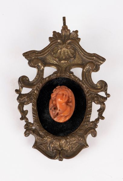 �Cammeo in corallo. Sicilia, secolo XVIII/XIX  - Asta Arredi Antichi - Associazione Nazionale - Case d'Asta italiane