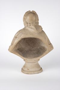 Scultura in marmo bianco. Secolo XVII/XVIII  - Asta Arredi Antichi - Associazione Nazionale - Case d'Asta italiane