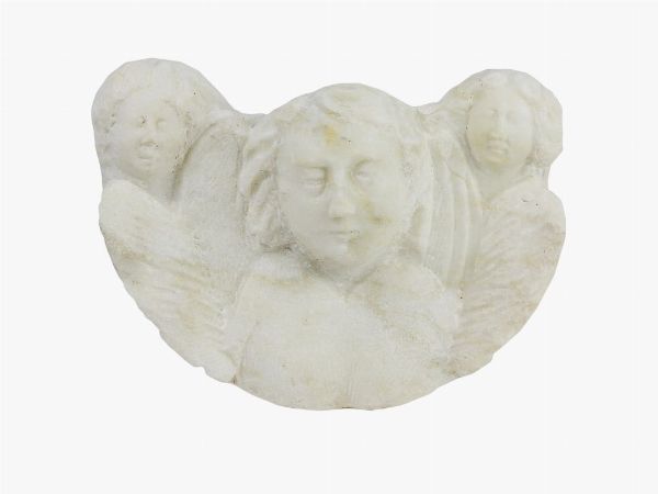 Frammento di marmo  - Asta Arredi e Dipinti da una dimora della Val d'Elsa - Lotti 1-303 - Associazione Nazionale - Case d'Asta italiane